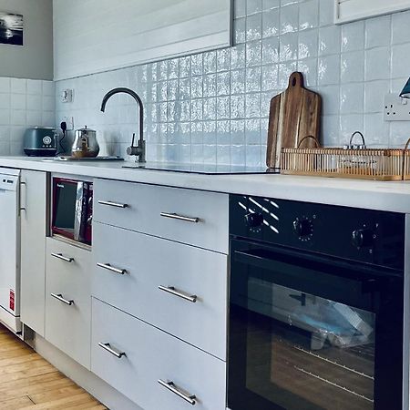 Wavecrest Holiday Cottage By Trident Holiday Homes Garryvoe Εξωτερικό φωτογραφία